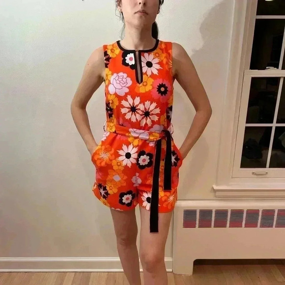 Victoria Beckham x Target 70s print romper XS sleeveless tie waist pocket shorts - Picture 1 of 9
